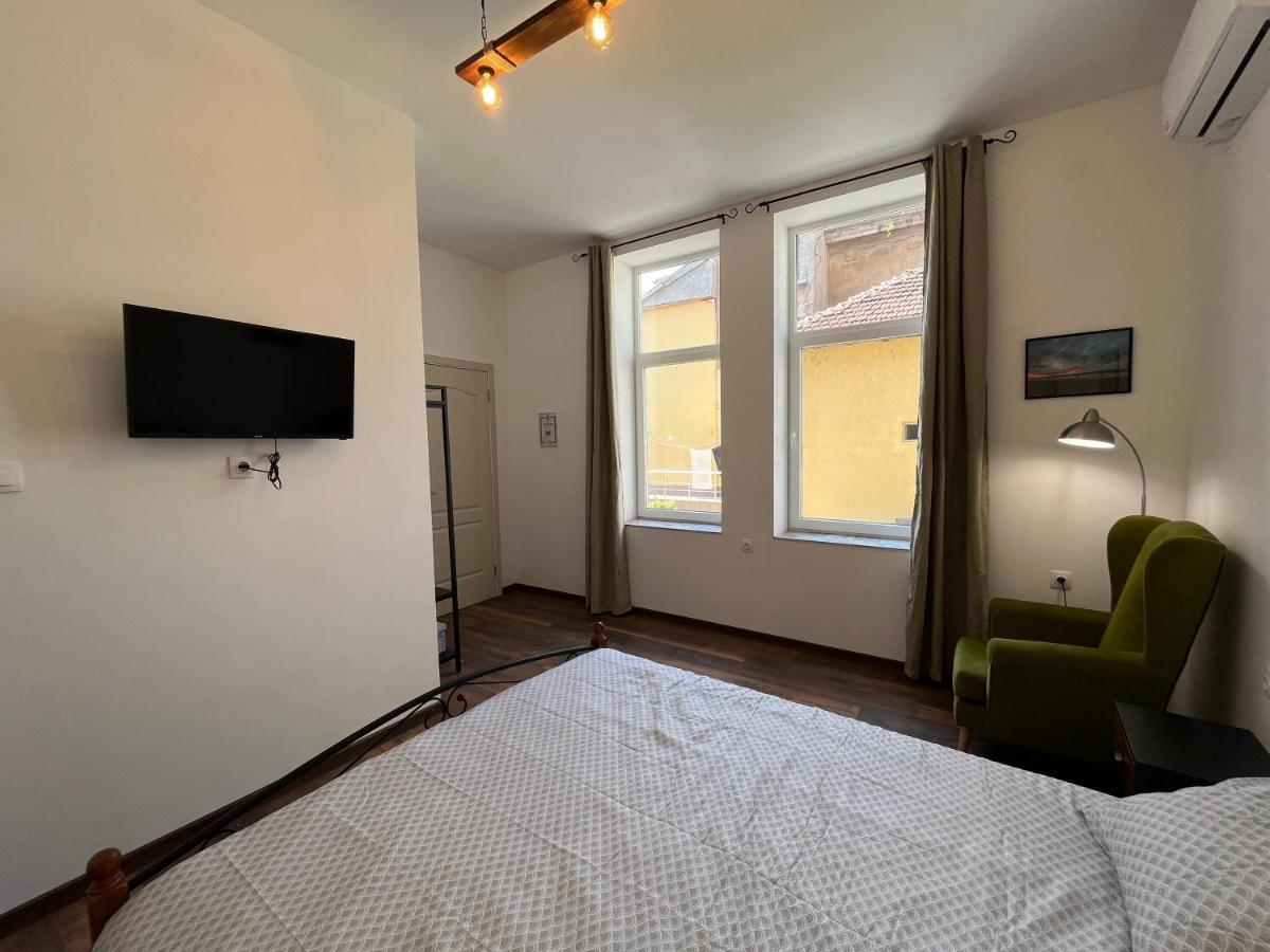 Prista Guest Rooms Rusze Kültér fotó